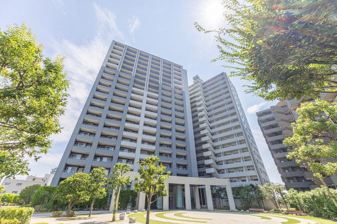 クレストシティタワーズ横浜 外観