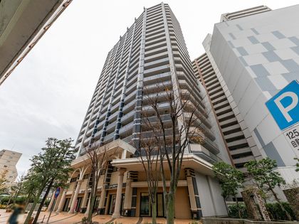 ヨコハマタワーリングスクエア ザ・イースト 外観