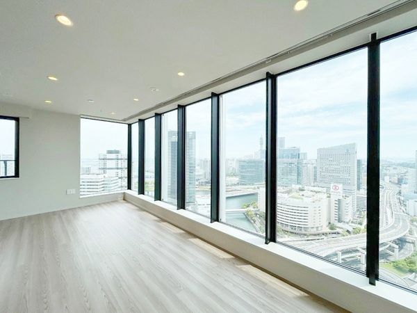 THE YOKOHAMA FRONT TOWER リビング THE YOKOHAMA FRONT TOWER リビング