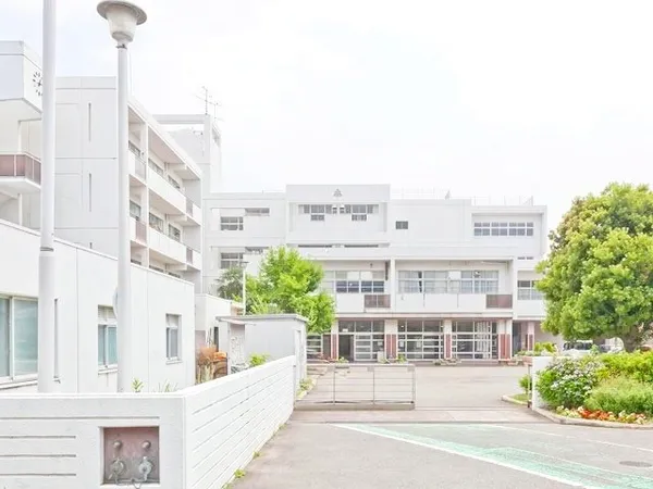 徒歩21分。