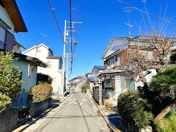 上飯田町 土地 前面道路含む外観 上飯田町 土地 前面道路含む外観
