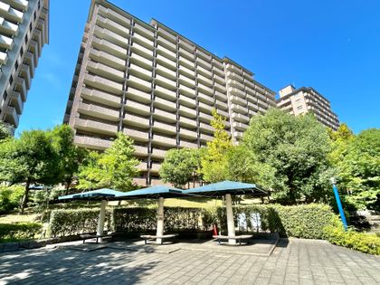 サン・ステージ緑園都市東の街 7番館 外観
