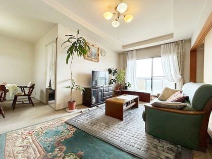 東建ニューハイツ緑園都市 参番館 リビング