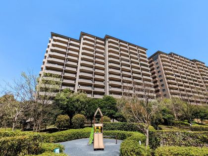 サン・ステージ緑園都市東の街 6番館 外観