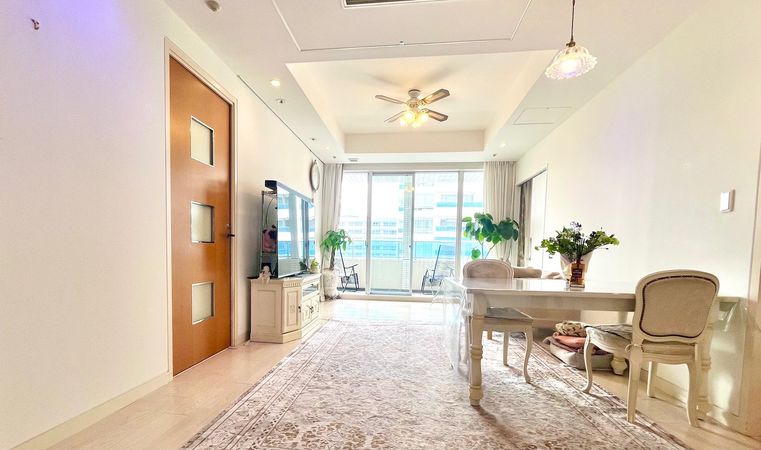 M.M.TOWERS the East リビング