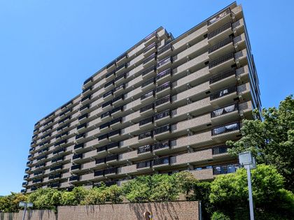 サン・ステージ緑園都市 西の街1番館 外観