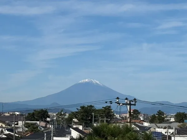 【現地からの眺望写真】２階バルコニーから富士山が望めます（季節・天候による）