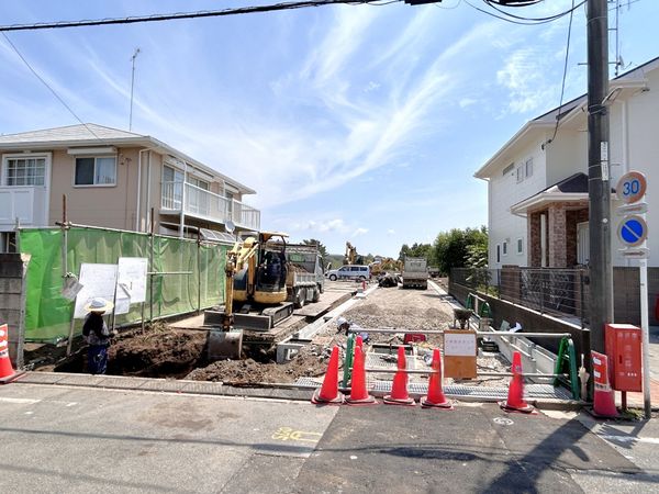 藤沢市本藤沢2丁目 土地 14区画 前面道路含む外観 藤沢市本藤沢2丁目 土地 14区画 前面道路含む外観
