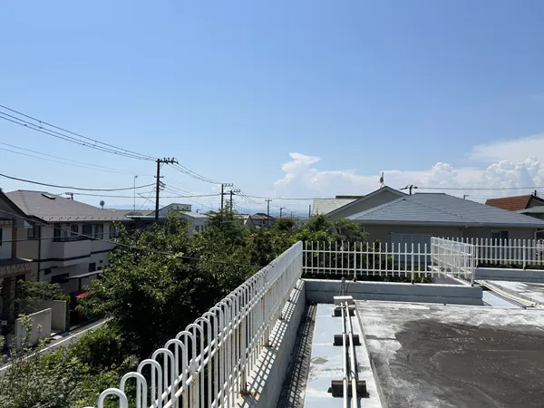 【既存建物からの眺望】周囲に遮るものがないため、眺望良好です。