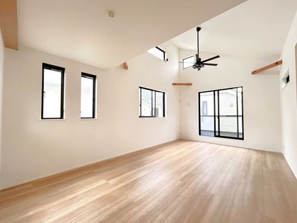 藤沢市弥勒寺3丁目 新築戸建 B棟 リビング