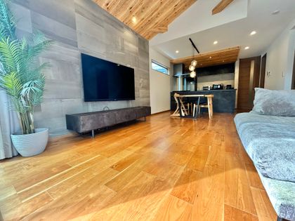 藤沢市鵠沼海岸7丁目 戸建 リビング