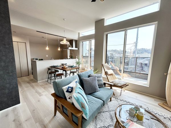 藤沢市片瀬4丁目 新築戸建 2号棟 リビング 藤沢市片瀬4丁目 新築戸建 2号棟 リビング