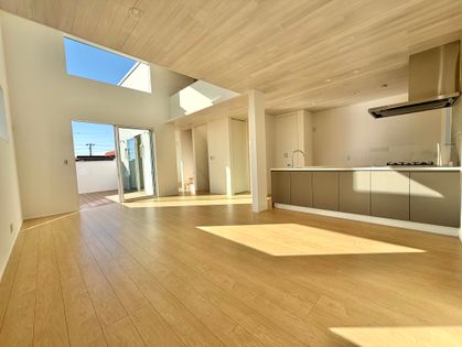 藤沢市片瀬山3丁目 新築戸建 リビング