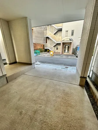 【ビルトインガレージ】1台分あり（車種による）