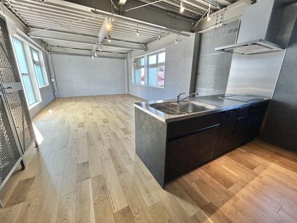 藤沢市片瀬3丁目 店舗付住宅 リビング