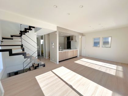 藤沢市片瀬山1丁目 新築戸建 1号棟 リビング