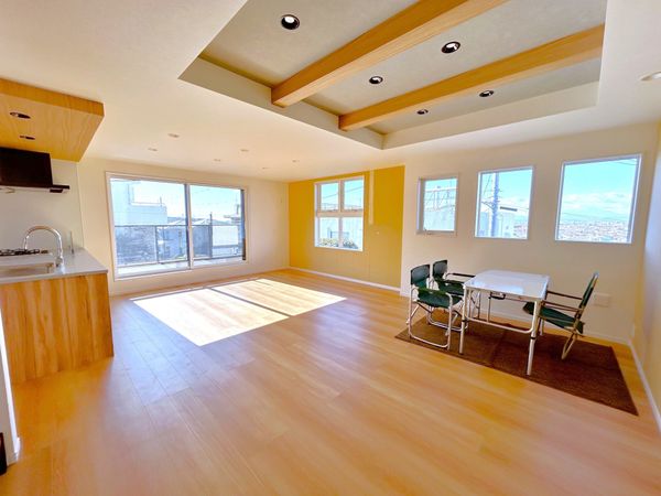 藤沢市片瀬山1丁目 新築戸建 2号棟 リビング 藤沢市片瀬山1丁目 新築戸建 2号棟 リビング