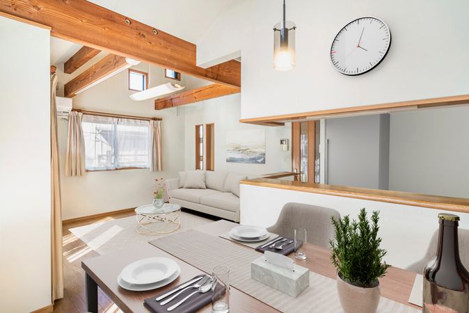 藤沢市鵠沼海岸6丁目 戸建 リビング