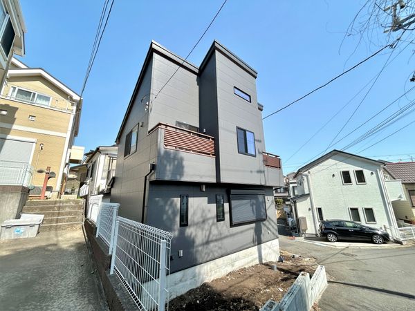 藤沢市善行坂2丁目 新築戸建 外観