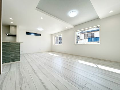 藤沢市鵠沼海岸7丁目 新築戸建 2号棟 リビング