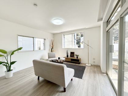 藤沢市片瀬2丁目 戸建 リビング