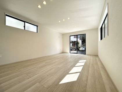 藤沢市片瀬1丁目 新築戸建 1号棟 リビング