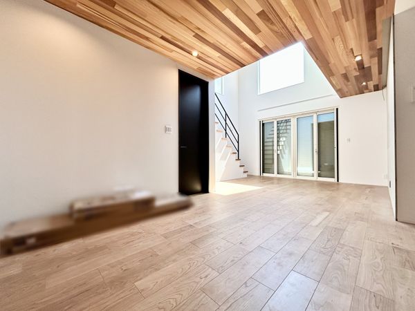 藤沢市片瀬山1丁目 新築戸建 2号棟 リビング