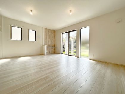 鎌倉市津西1丁目 新築戸建 1号棟 リビング