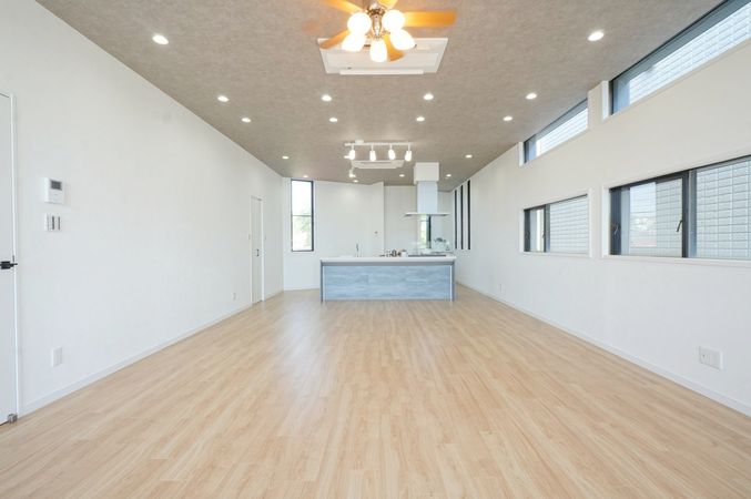 藤沢市片瀬3丁目 戸建 リビング 藤沢市片瀬3丁目 戸建 リビング
