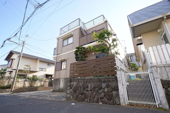 藤沢市鵠沼藤が谷2丁目 戸建 外観 藤沢市鵠沼藤が谷2丁目 戸建 外観