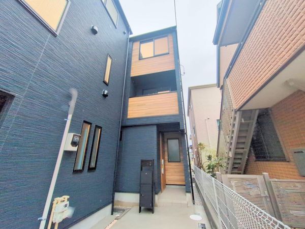 藤沢市弥勒寺1丁目 新築戸建 2号棟 外観 藤沢市弥勒寺1丁目 新築戸建 2号棟 外観