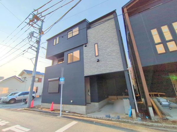 藤沢市藤沢 新築戸建 2号棟 外観