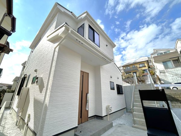 藤沢市本藤沢1丁目 新築戸建 1号棟 外観 藤沢市本藤沢1丁目 新築戸建 1号棟 外観