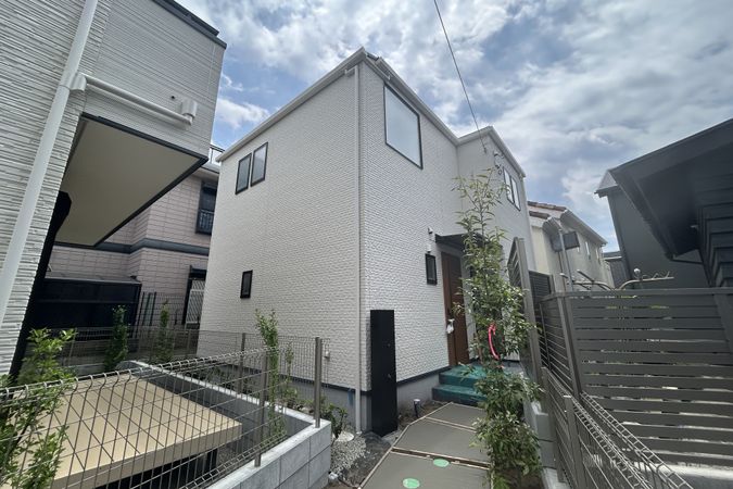 藤沢市鵠沼海岸3丁目 新築戸建 2号棟 外観 藤沢市鵠沼海岸3丁目 新築戸建 2号棟 外観