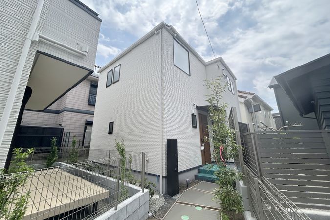 藤沢市鵠沼海岸3丁目 新築戸建 2号棟 外観 藤沢市鵠沼海岸3丁目 新築戸建 2号棟 外観