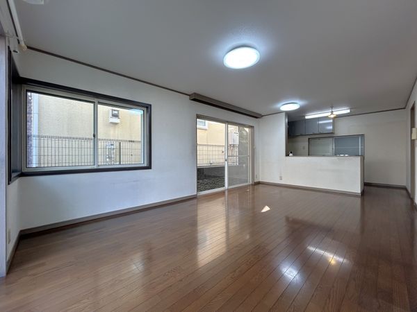 藤沢市白旗3丁目 戸建 リビング 藤沢市白旗3丁目 戸建 リビング