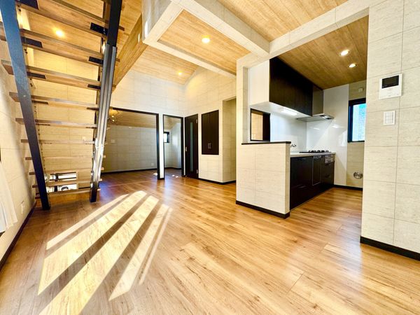 藤沢市渡内3丁目 戸建 リビング 藤沢市渡内3丁目 戸建 リビング