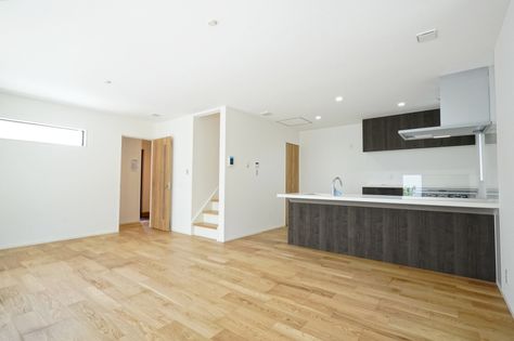 藤沢市片瀬2丁目 新築戸建 リビング