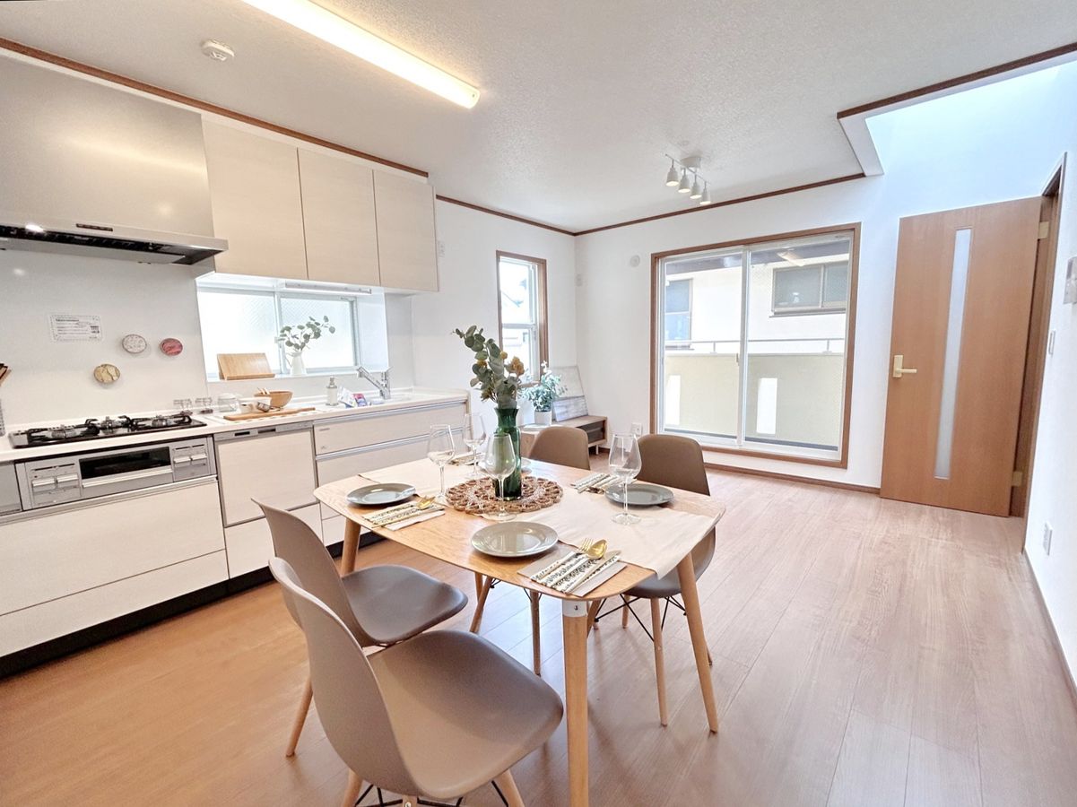 藤沢市西富2丁目 戸建 リビング リビング