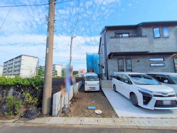 藤沢市善行3丁目 新築戸建 1号棟 駐車場 藤沢市善行3丁目 新築戸建 1号棟 駐車場