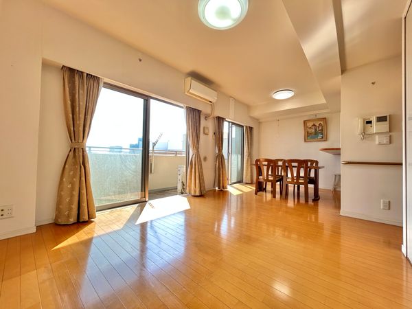 ザ・フロント湘南藤沢 リビング