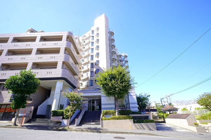 パレスヒルズ石名坂 外観 パレスヒルズ石名坂 外観