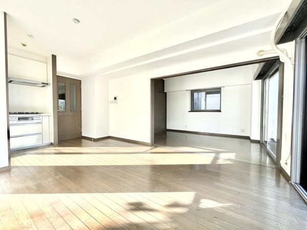 ライオンズガーデン上北沢 リビング ライオンズガーデン上北沢 リビング