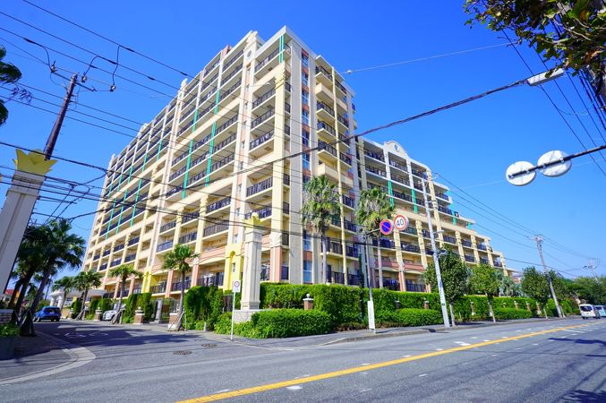 ココタウンヒルトップマリーナ 外観