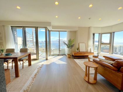 ヴェレーナグラン江ノ島鵠沼海岸 リビング