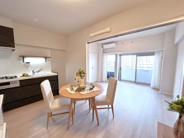 シーサイド片瀬江ノ島 リビング