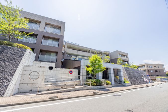 ライオンズテラス本鵠沼ガーデンコート 外観