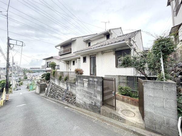 戸塚区矢部町 古家付土地 土地写真 戸塚区矢部町 古家付土地 土地写真