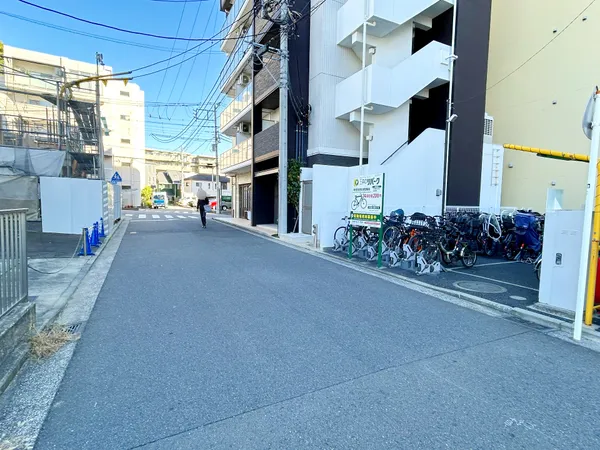 前面道路写真（2025年12月撮影）