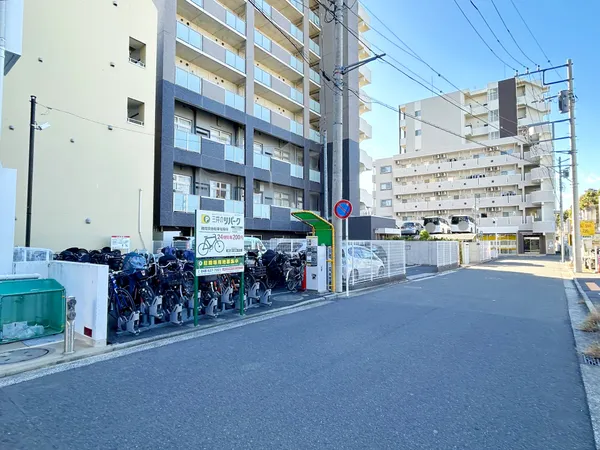 前面道路写真（2025年12月撮影）